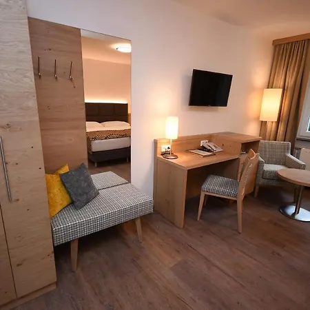 Seegasthof Hois'n Wirt - Mit Wellnessbereich 4* Gmunden