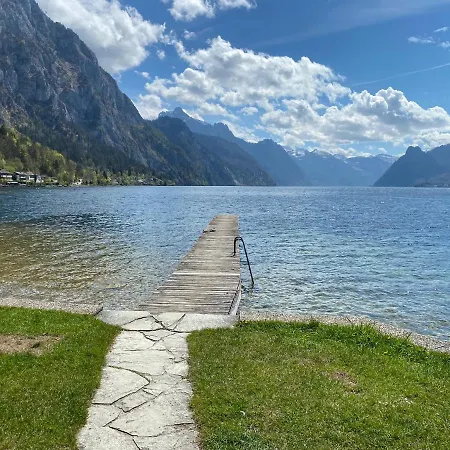 Seegasthof Hois'n Wirt - Mit Wellnessbereich فندق