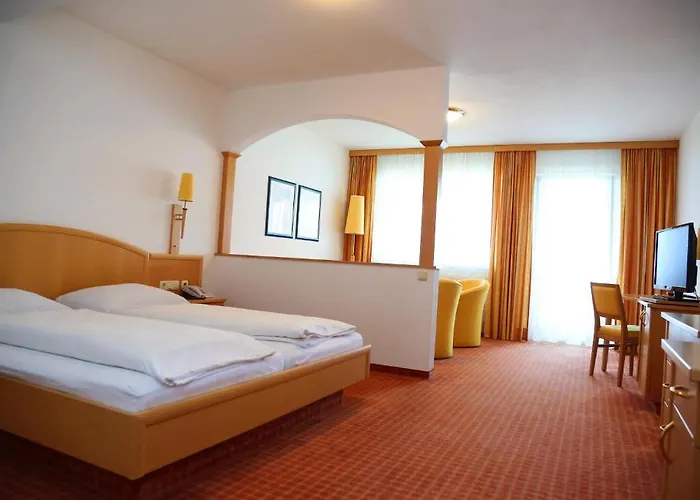 Seegasthof Hois'n Wirt - Mit Wellnessbereich Hotel Gmunden