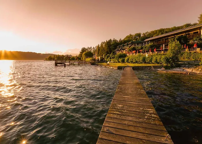 Seegasthof Hois'n Wirt - Mit Wellnessbereich 4* Gmunden