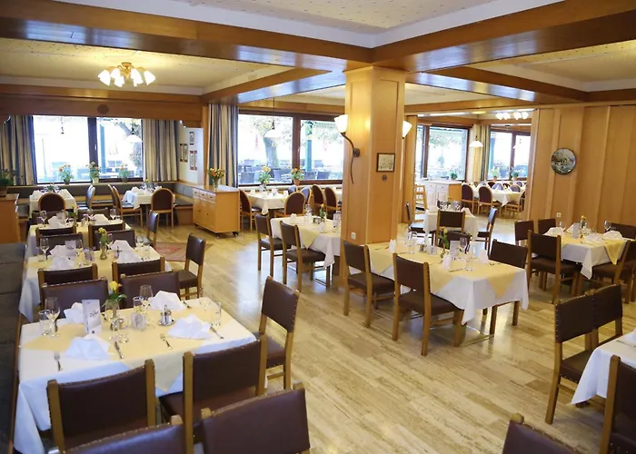 Seegasthof Hois'n Wirt - Mit Wellnessbereich Hotel